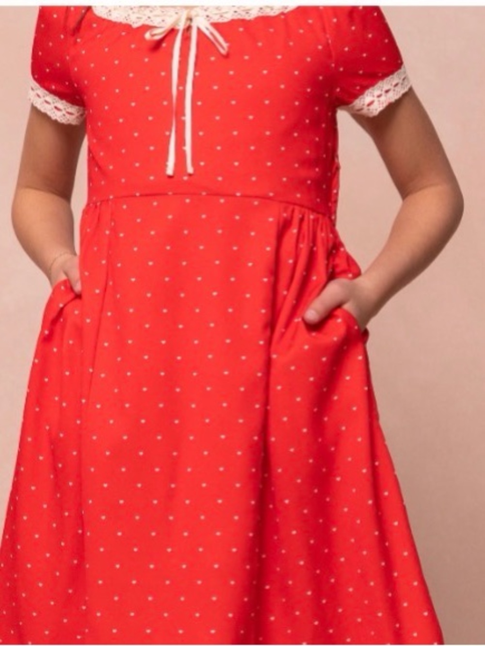 Ivy City Co mini Libby dress in heart print